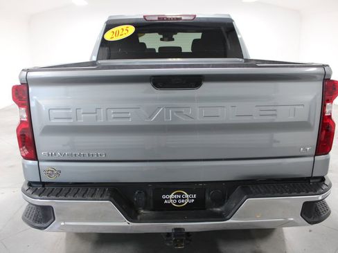 Used 2025 Chevrolet Silverado 1500 LT image 8