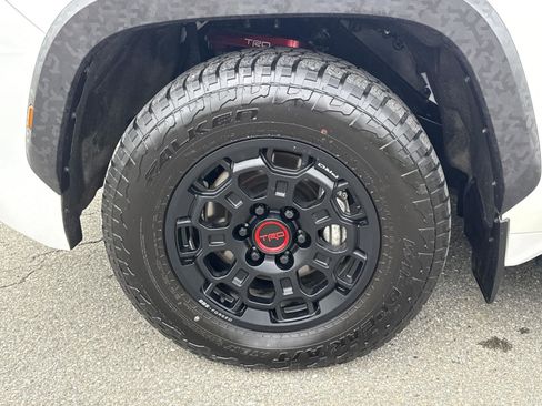 Used 2025 Toyota Sequoia TRD Pro AWD/4WD image 4