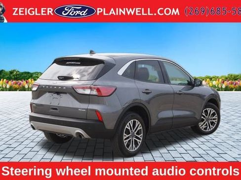 Used 2022 Ford Escape SEL AWD/4WD image 5