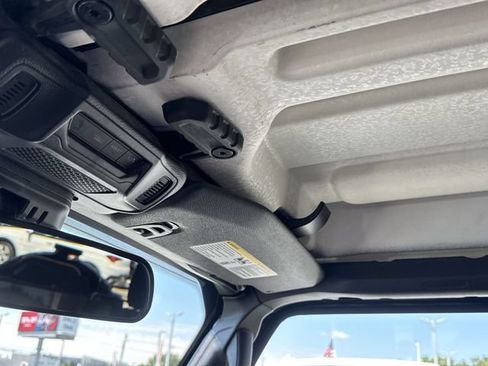 Used 2024 Jeep Wrangler Unlimited Rubicon 4xe AWD/4WD image 17