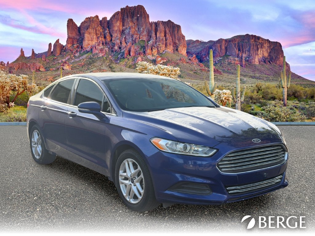 Used 2016 Ford Fusion SE FWD image 10