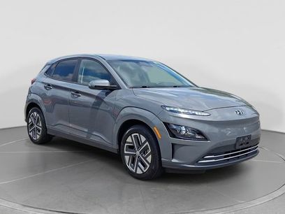 Used 2023 Hyundai Kona SE
