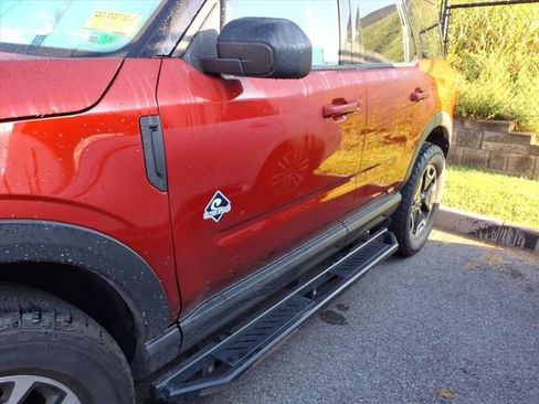 Used 2024 Ford Bronco Sport Outer Banks w/ Tech Package AWD/4WD image 5