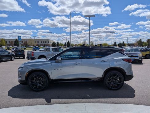 Certified 2023 Chevrolet Blazer RS w/ Driver Confidence II Package image 9