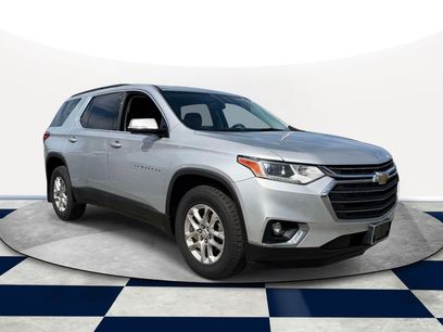 Used 2020 Chevrolet Traverse LT