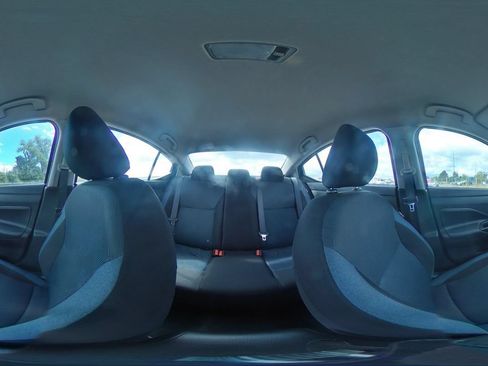 Used 2025 Nissan Versa SV FWD image 37
