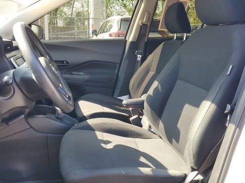 Used 2023 Nissan Kicks S FWD image 16