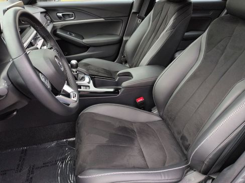 Certified 2025 Acura Integra A-Spec image 12