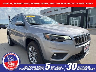 Used 2021 Jeep Cherokee Latitude Lux w/ Comfort/Convenience Group