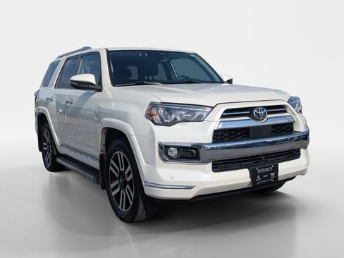Used 2023 Toyota 4Runner Limited AWD/4WD image 2