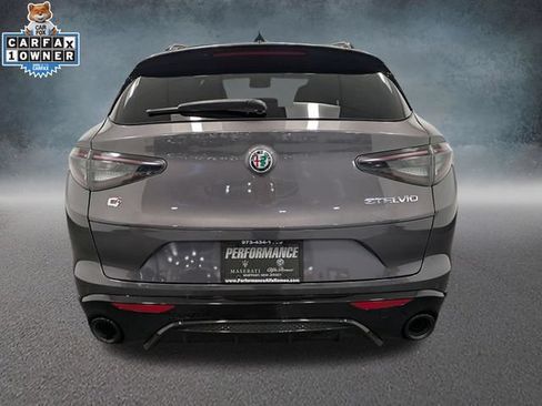 Used 2024 Alfa Romeo Stelvio Veloce AWD/4WD image 5