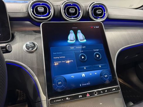 Used 2022 Mercedes-Benz C 300 4MATIC Sedan image 19