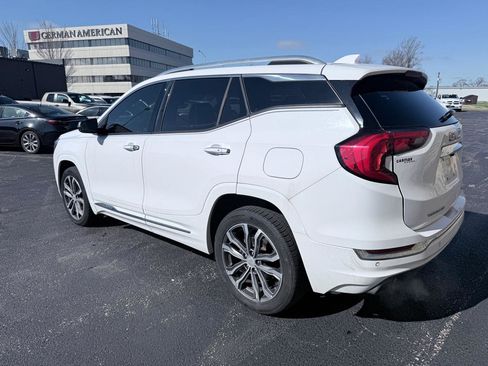 Used 2018 GMC Terrain Denali w/ Advanced Safety Package image 3
