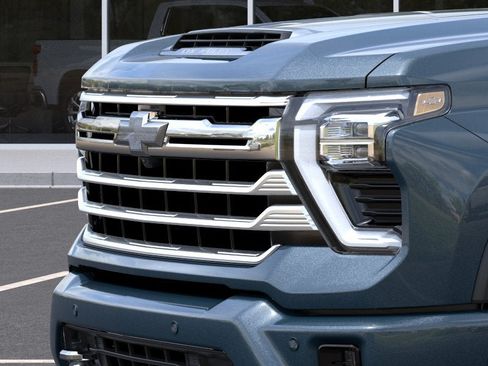 New 2026 Chevrolet Silverado 3500 High Country w/ High Country Premium Package AWD/4WD image 13