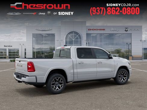 New 2026 RAM 1500 Laramie AWD/4WD image 4