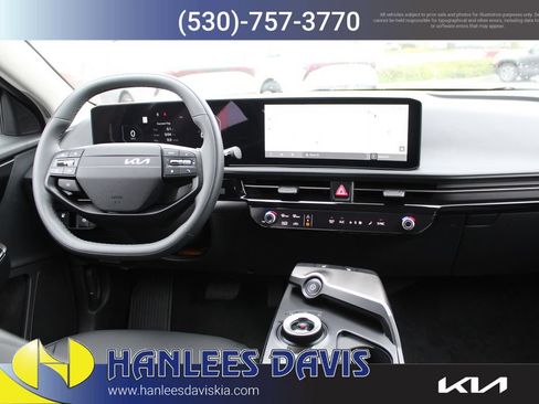 New 2025 Kia EV6 Light RWD image 19