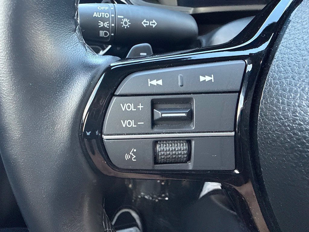 Used 2025 Honda Civic Sport image 18