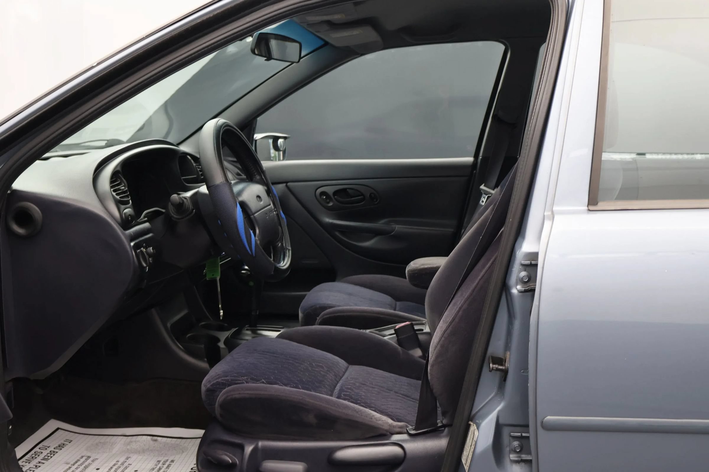 Used 2000 Ford Contour SE FWD image 14