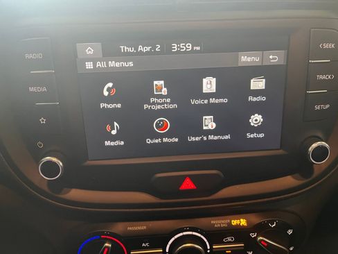 Used 2025 Kia Soul LX w/ LX Technology Package image 20