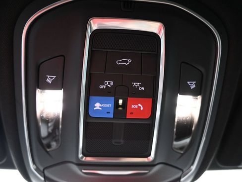 New 2026 Jeep Grand Cherokee Altitude AWD/4WD image 15
