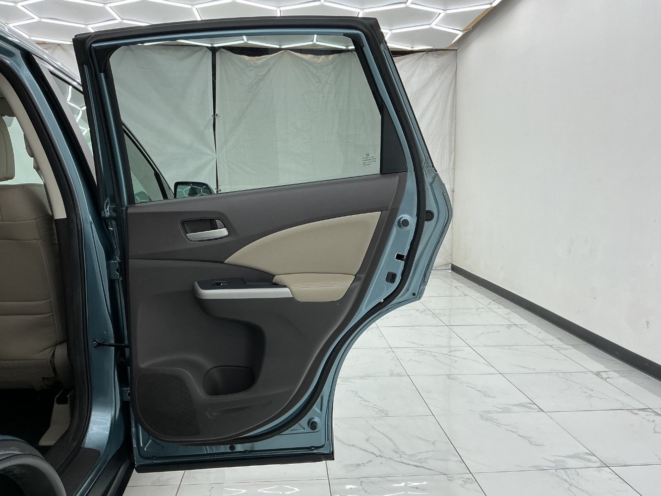 Used 2014 Honda CR-V EX-L image 25
