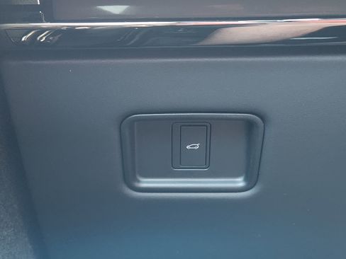 New 2026 Land Rover Range Rover Sport Dynamic SE image 21