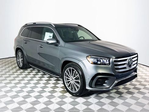 New 2026 Mercedes-Benz GLS 580 4MATIC image 1