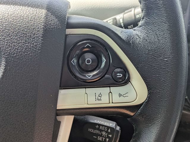 Used 2018 Toyota Prius Three w/ Advanced Technology Package FWD image 25
