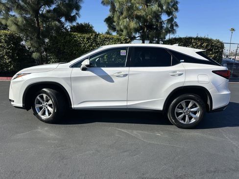 Used 2019 Lexus RX 350 AWD image 3