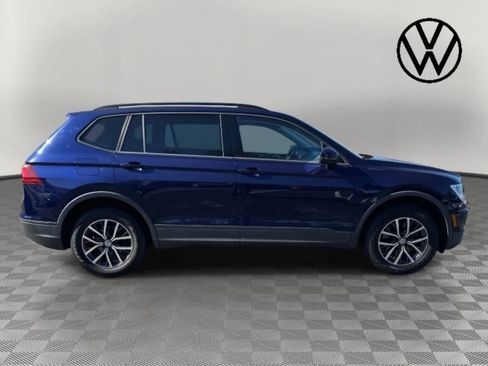 Used 2021 Volkswagen Tiguan S image 2