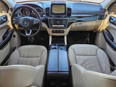 Used 2017 Mercedes-Benz GLE 350 image 19