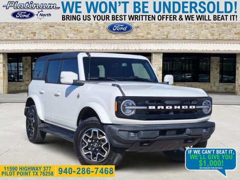 Used 2025 Ford Bronco Outer Banks AWD/4WD image 1