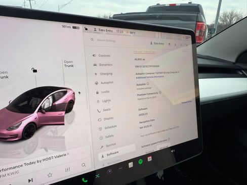 Used 2023 Tesla Model 3 Performance AWD/4WD image 14