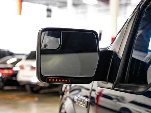 Used 2013 Ford F150 XLT w/ Luxury Equipment Group image 32