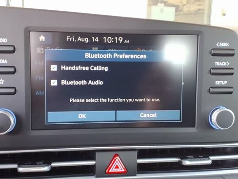 New 2026 Hyundai Elantra Hybrid FWD image 9