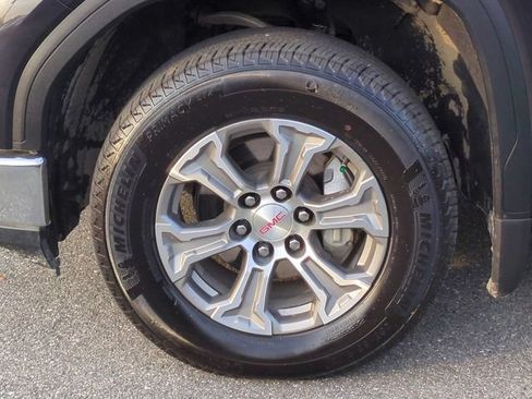 Used 2025 GMC Sierra 1500 SLT RWD image 11