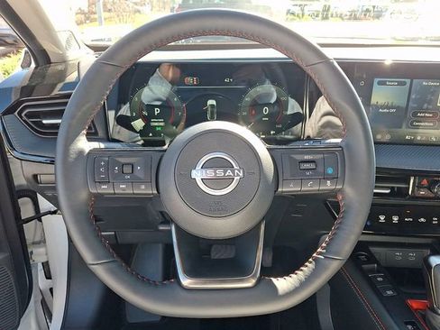 New 2026 Nissan Kicks SR w/ SR Premium Package image 17