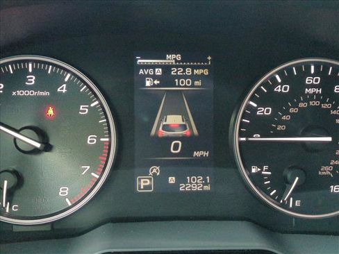 Certified 2025 Subaru Outback Premium image 11