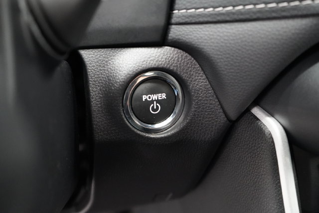 Used 2025 Toyota RAV4 XLE AWD/4WD image 20