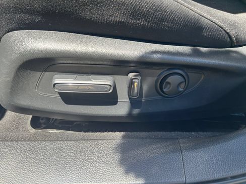 Used 2023 Honda Accord EX image 22