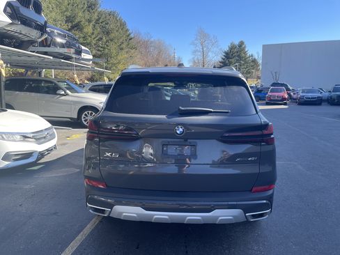 New 2026 BMW X5 xDrive40i AWD/4WD image 5