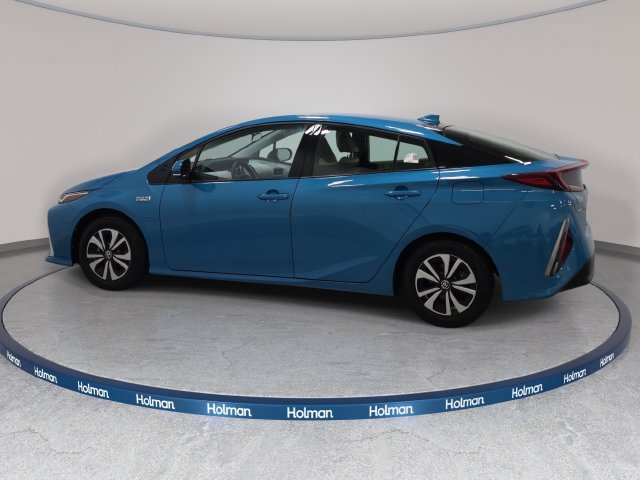 Used 2017 Toyota Prius Prime Premium FWD image 9