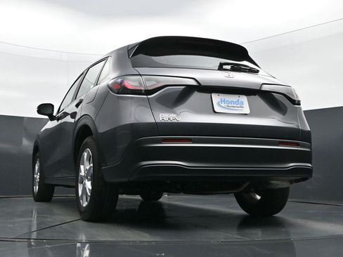 Used 2025 Honda HR-V LX image 33