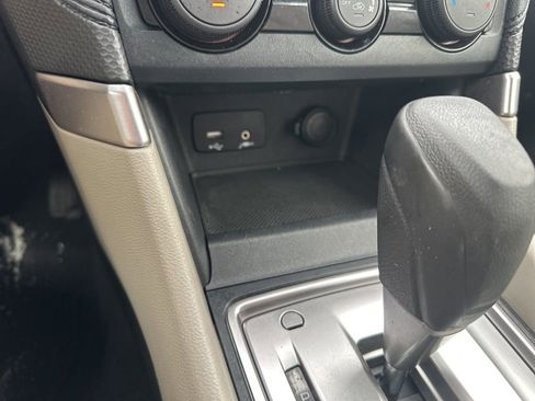 Used 2023 Subaru Forester Base image 17