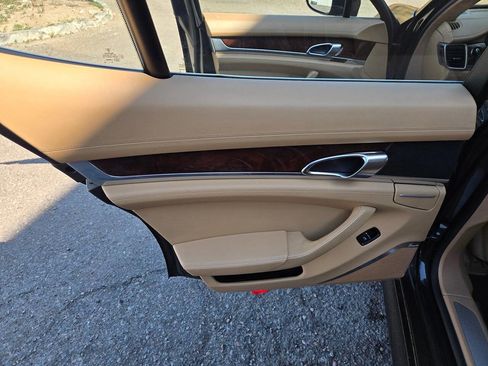 Used 2010 Porsche Panamera Turbo AWD/4WD image 23