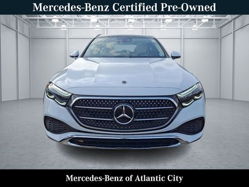 Used 2024 Mercedes-Benz E 450 4MATIC All-Terrain Wagon image 2