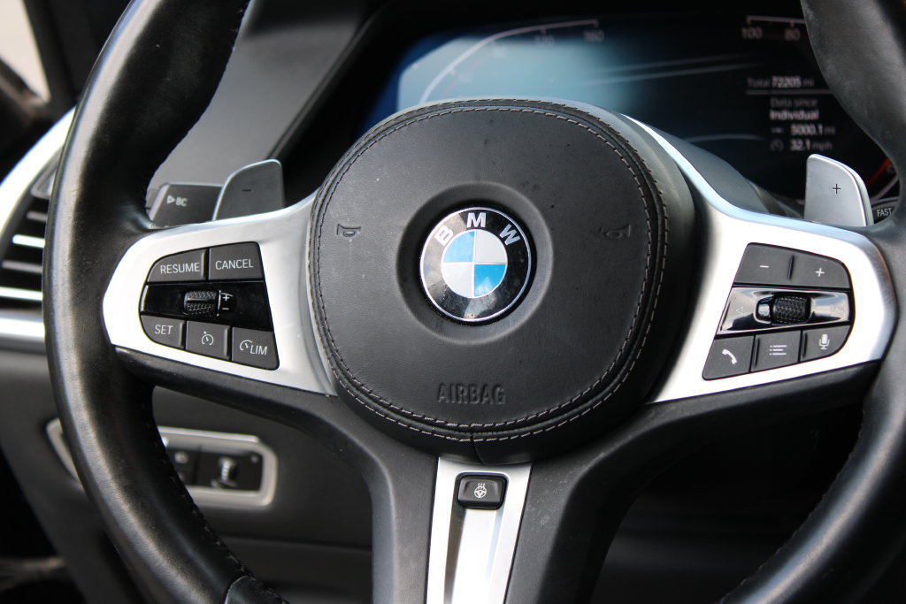Used 2021 BMW X5 xDrive40i w/ M Sport Package AWD/4WD image 10