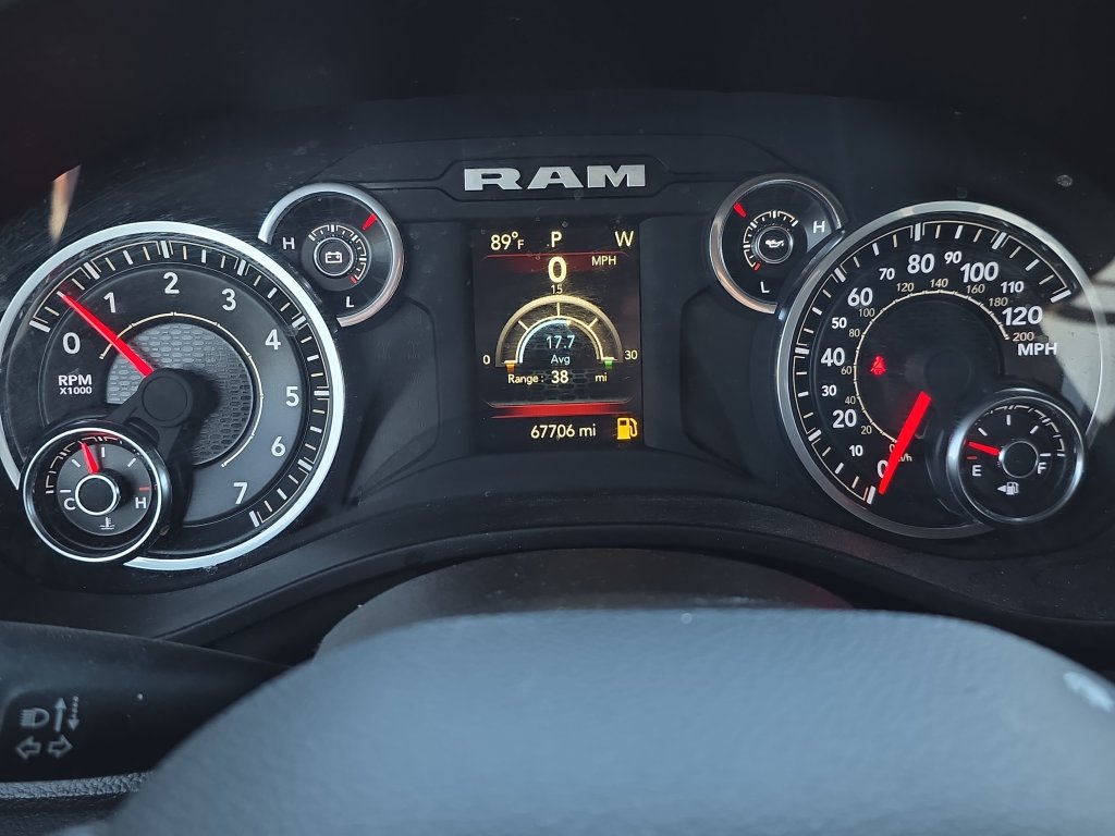 Used 2024 RAM 1500 Big Horn RWD image 17