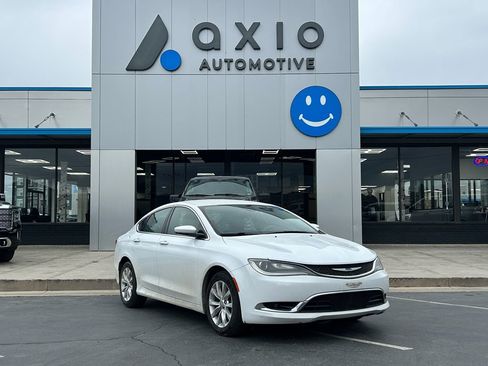 Used 2015 Chrysler 200 C image 1