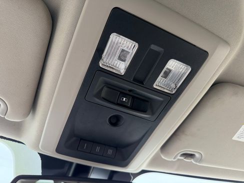 Used 2017 RAM 1500 Laramie w/ Convenience Group AWD/4WD image 29